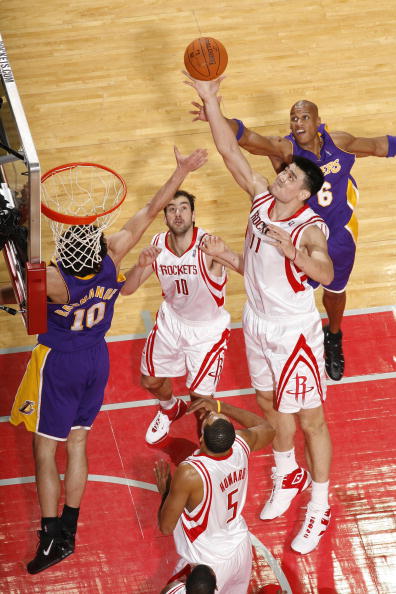 转会市场中 转会市场中