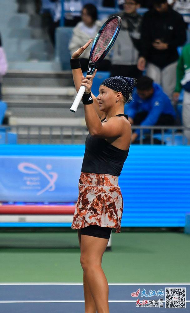 动着球迷和 动着球迷和