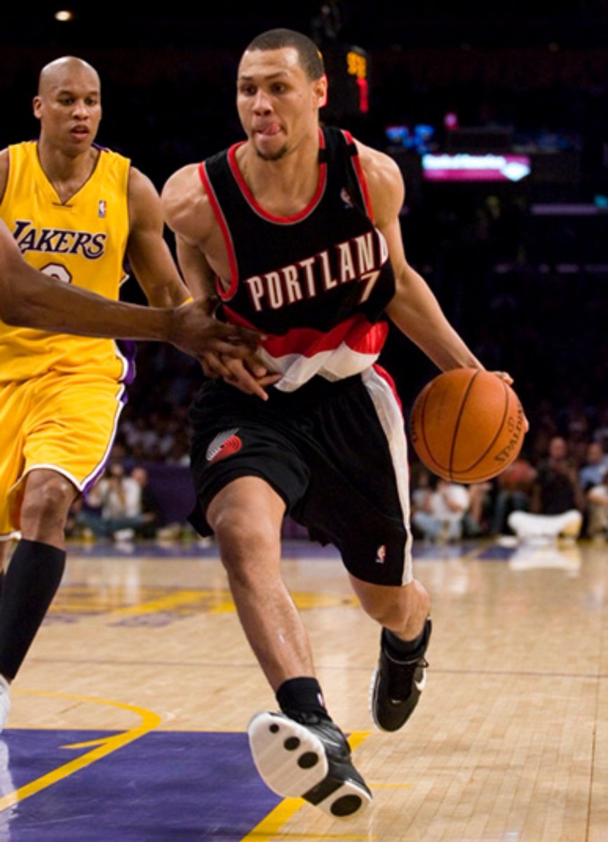 黑曼巴精神 黑曼巴精神