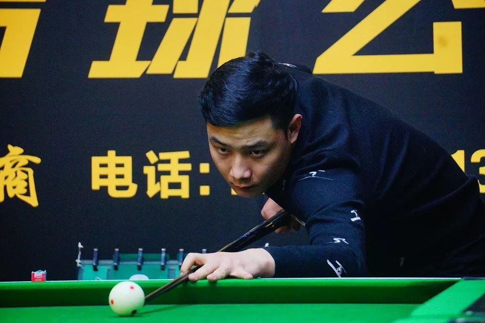 出了扑救动 出了扑救动